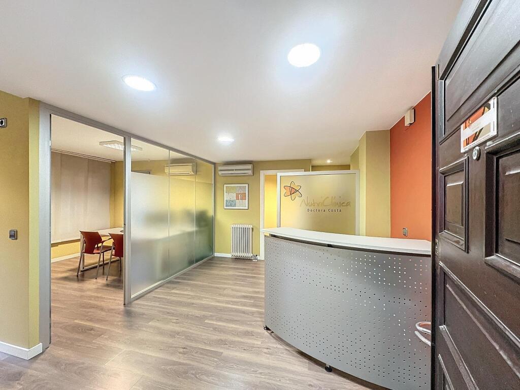 Imagen 3 de Magnífico piso en la mejor zona de l'Eixample de Girona
