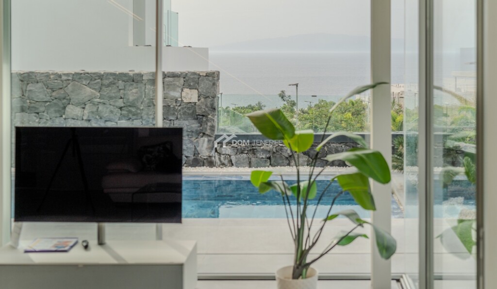 Imagen 2 de Casa-Chalet en Venta en Adeje Santa Cruz de Tenerife