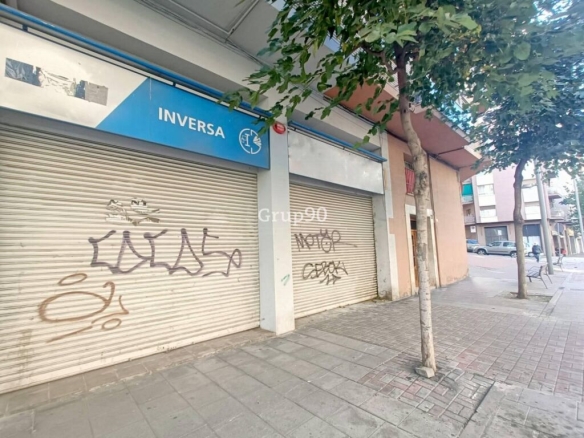 Imagen 4 de ¡OPORTUNIDAD ÚNICA! VENTA DE LOCAL COMERCIAL EN PASEO DE RONDA