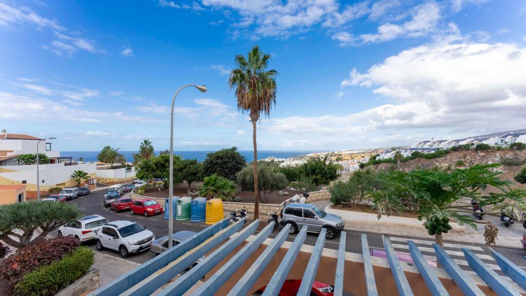 Imagen 2 de APARTAMENTO REFORMADO DE UN DORMITORIO EN OCEAN VIEW