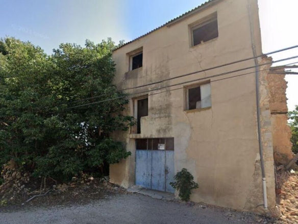 Imagen 4 de Masía de planta baja y dos pisos en el campo a 5 min del pueblo