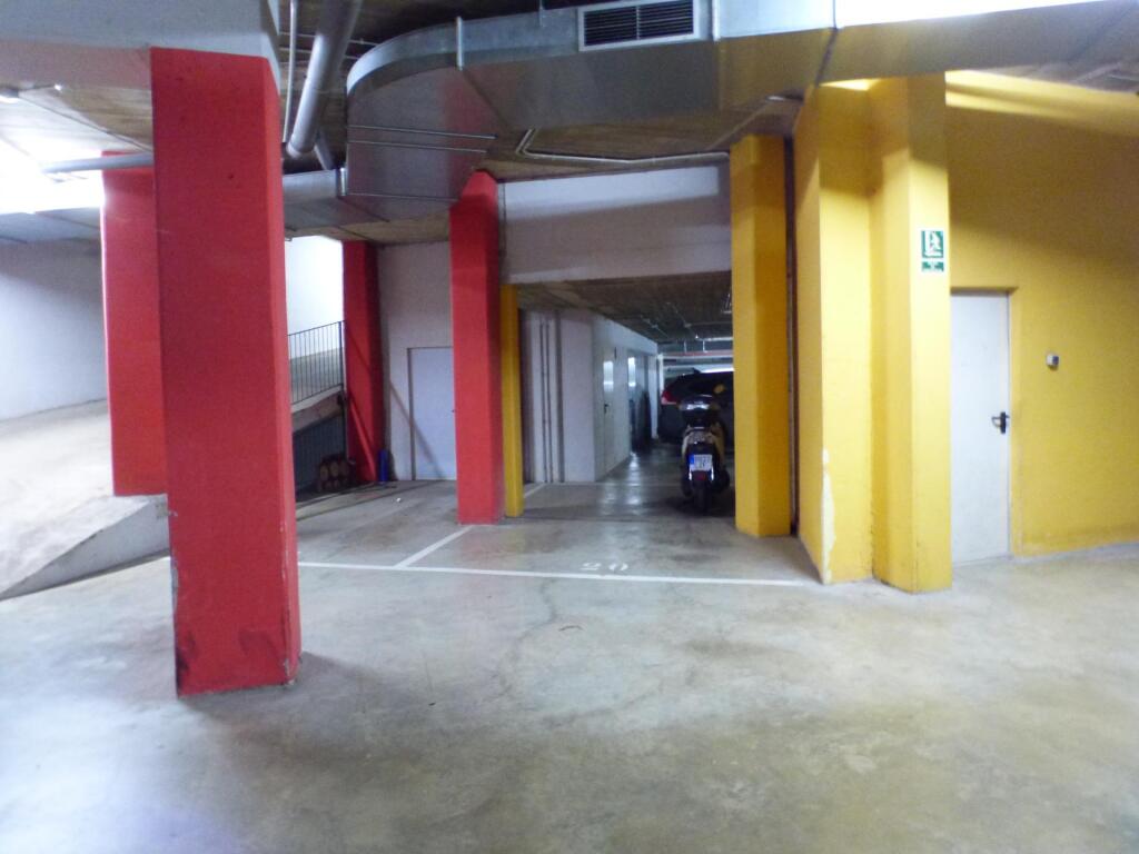 Imagen 2 de Párquing en  venta en las Bases de Manresa