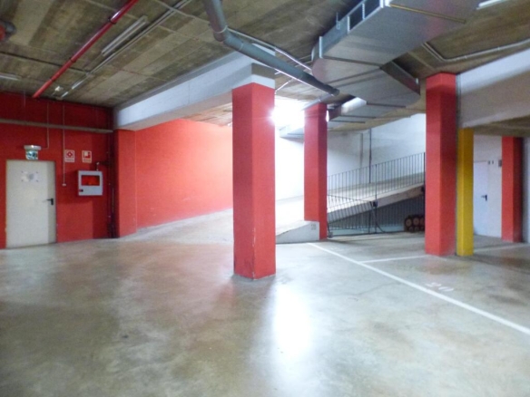 Imagen 3 de Párquing en  venta en las Bases de Manresa