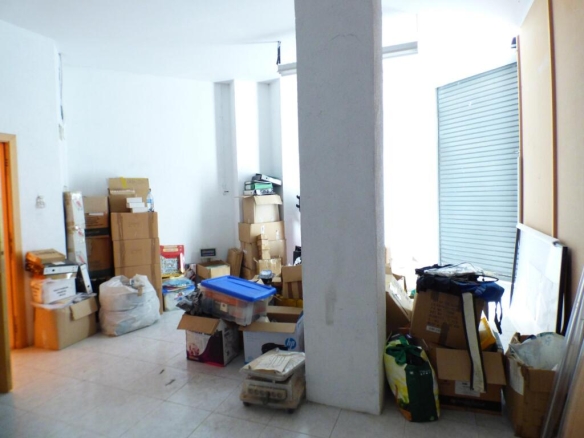 Imagen 2 de Local comercial en alquiler en la zona de Oms i de Prat