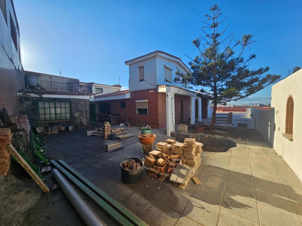 Imagen 4 de VENTA DE CHALET EN PLAYA DEL HOMBRE