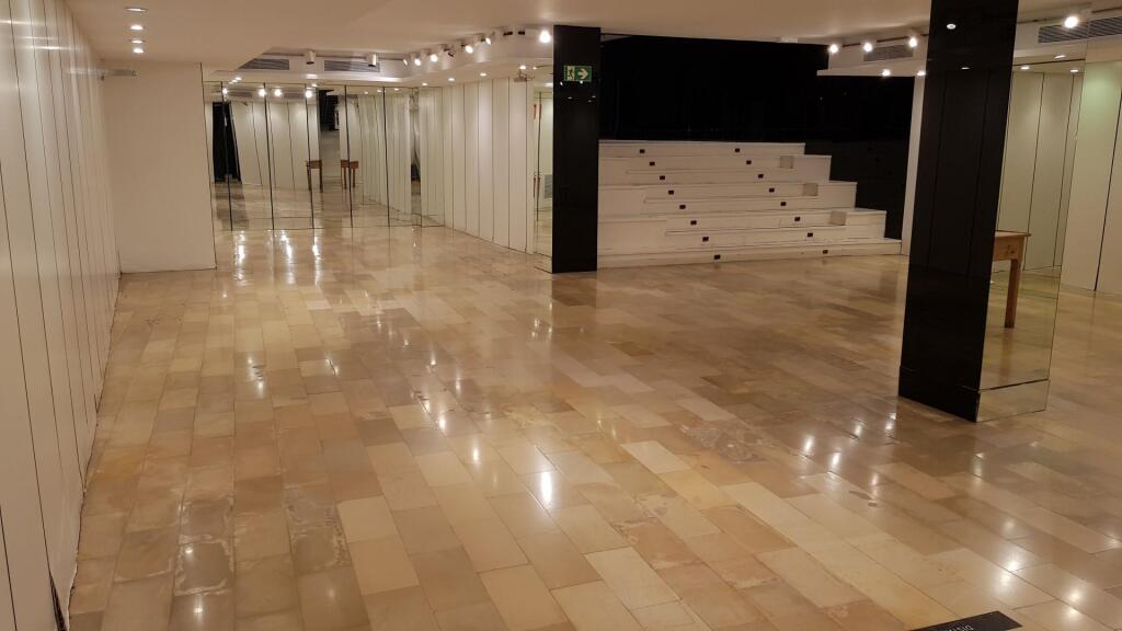 Imagen 4 de Local comercial en Alquiler en Tarragona Tarragona