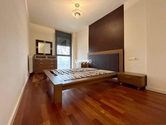 Imagen 4 de ¡Descubre tu nuevo hogar! Espacioso piso en venta con piscina y zona comunitaria