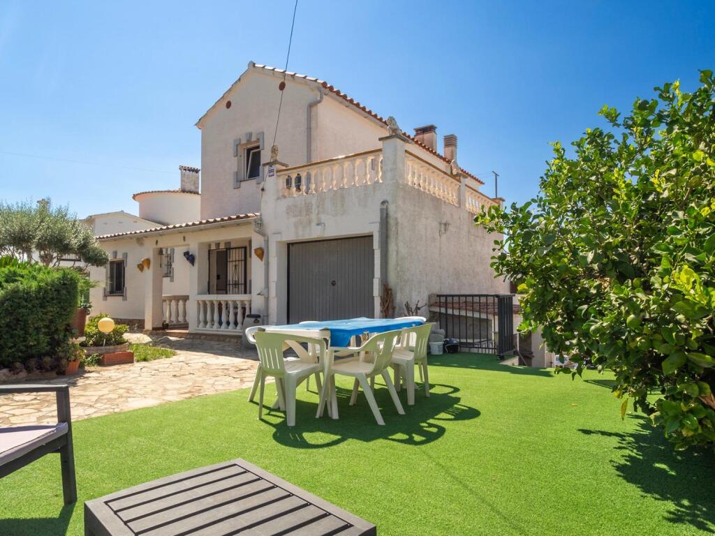 Imagen 3 de Casa espaciosa con vistas al mar y piscina privada zona Puig Sec