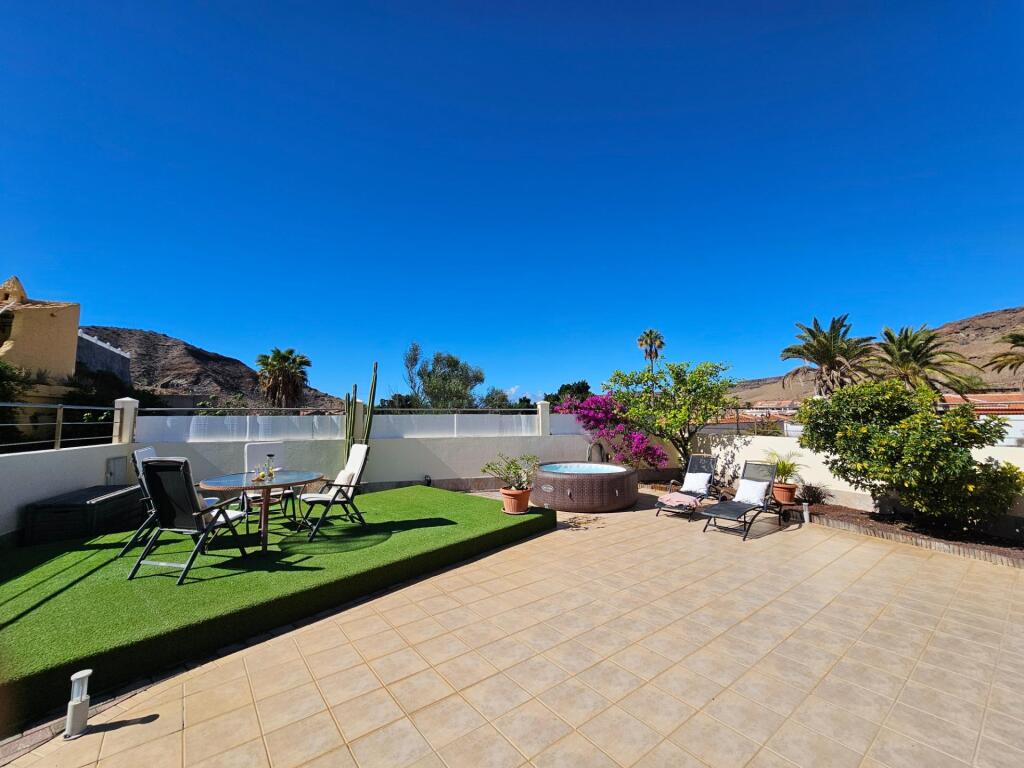 Imagen 2 de ¡Su villa de ensueño le espera! Espaciosa villa de 3 dormitorios con piscina y ubicación privada.