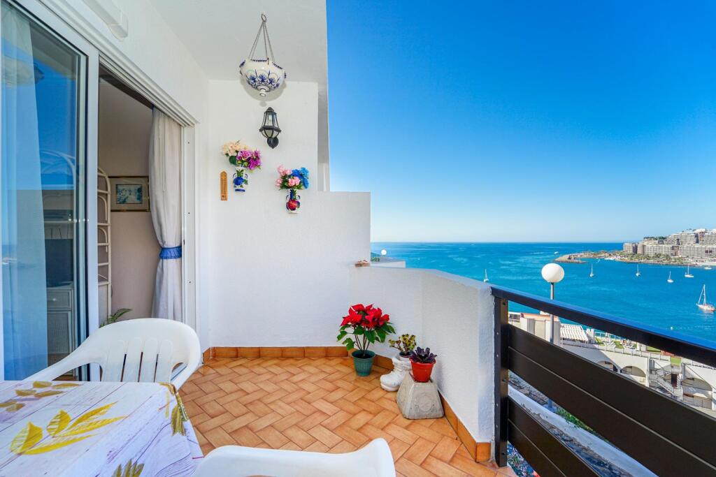 Imagen 2 de Apartamento luminoso de 2 habitaciones con vistas al mar en Patalavaca