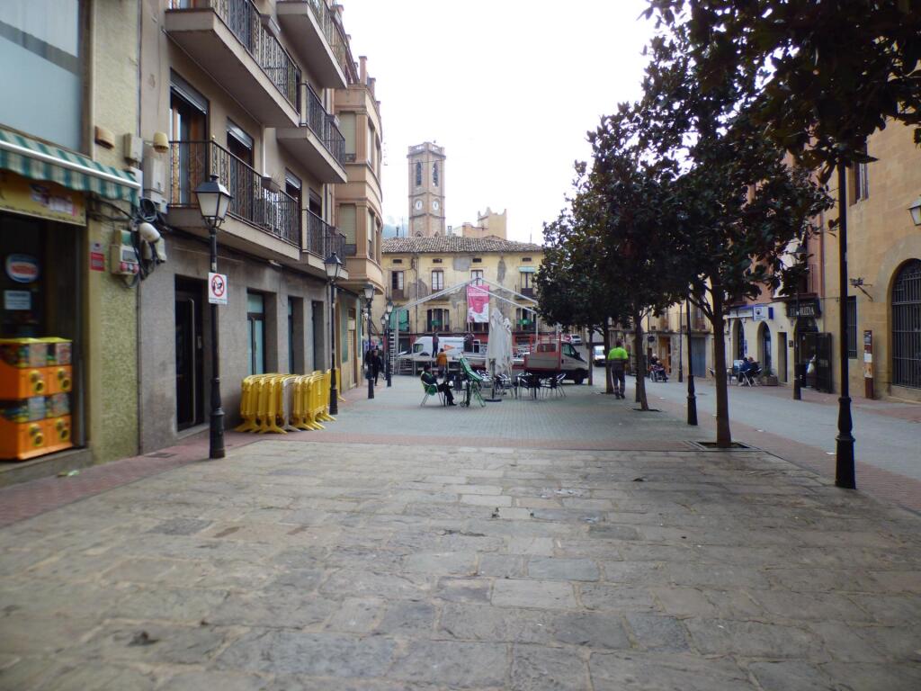 Imagen 2 de Local comercial en el centro de Sallent