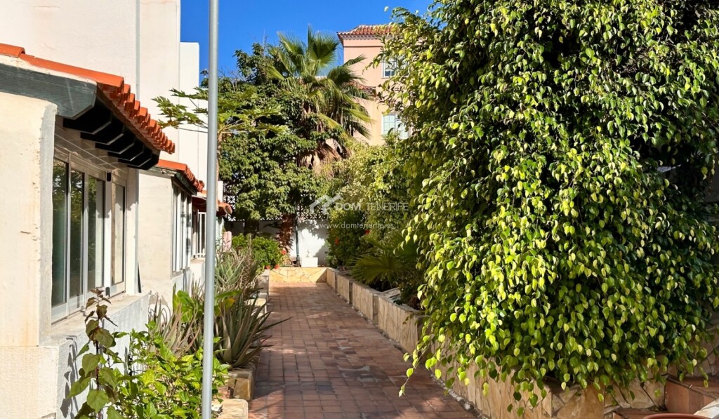 Imagen 4 de Casa de pueblo en Venta en Guia De Isora Santa Cruz de Tenerife
