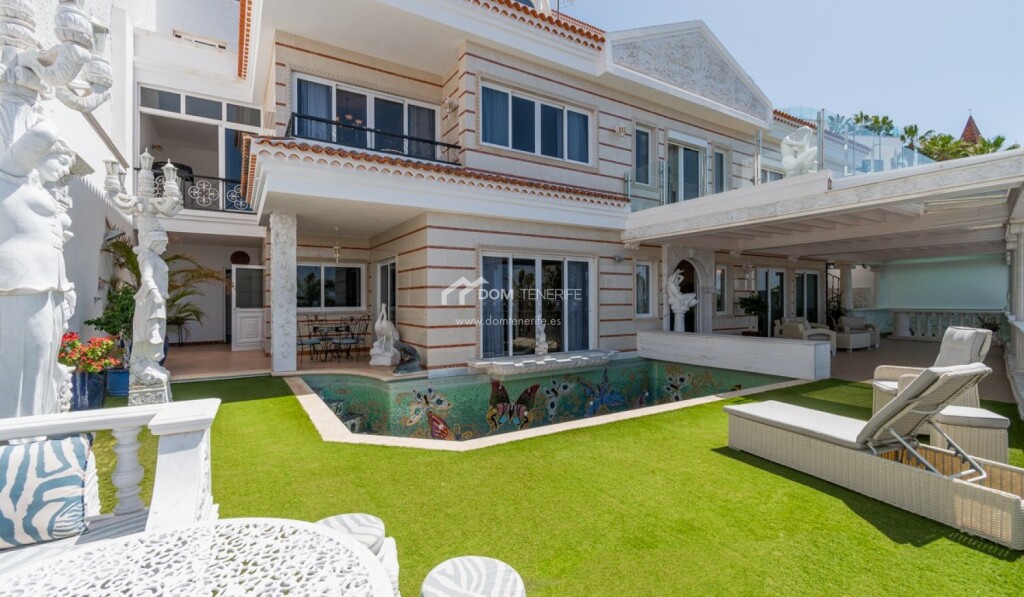 Imagen 2 de Casa-Chalet en Venta en Adeje Santa Cruz de Tenerife