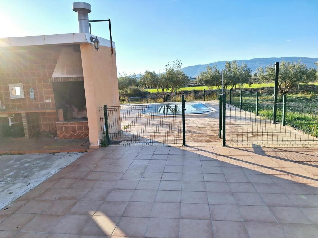 Imagen 3 de Casa de campo a la venta en Caudete SIN COMISION