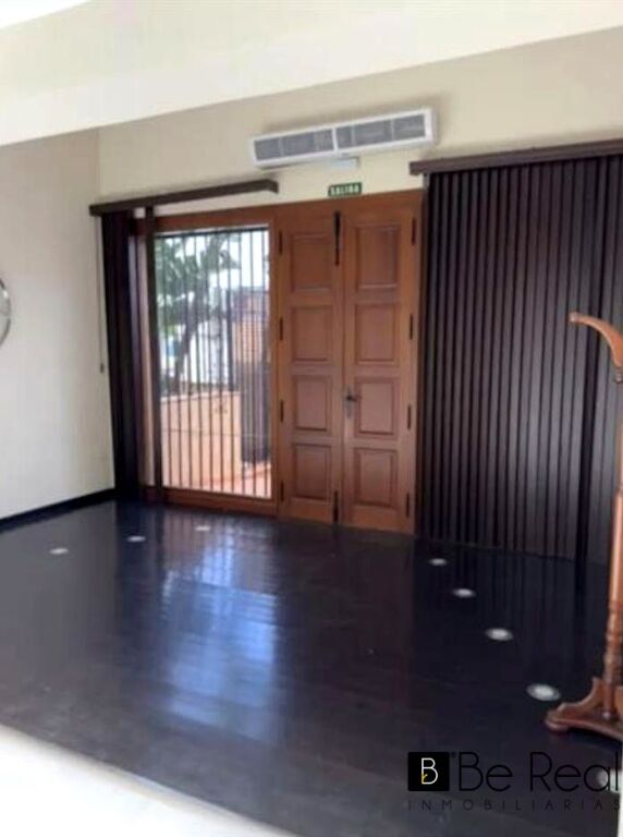 Imagen 2 de OPORTUNIDAD: EN VENTA EDIFICIO DE OFICINAS EN EL CORAZÓN DE GUADALMINA BAJA (ESTEPONA)