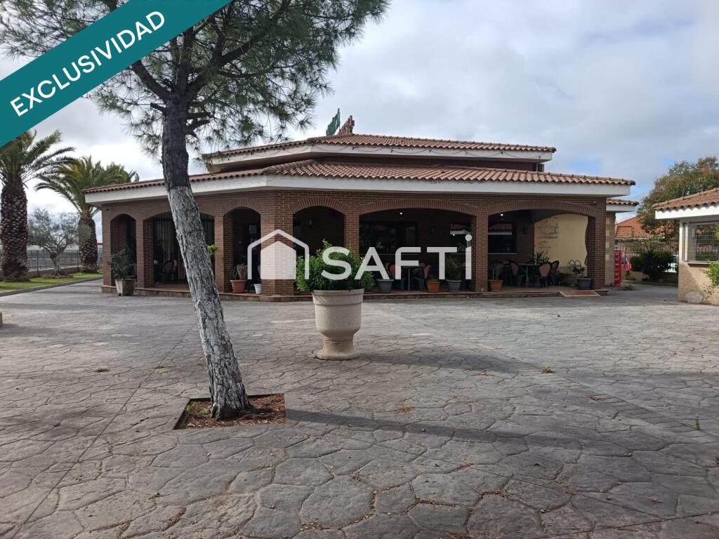 Imagen 2 de OPORTUNIDAD ÚNICA SE VENDE BAR-RESTAURANTE EN HUECAS (TOLEDO) UBICACIÓN PRIVILEGIADA