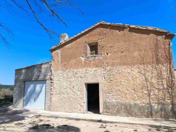 Imagen 2 de Casa de campo-Masía en Venta en Yecla Murcia