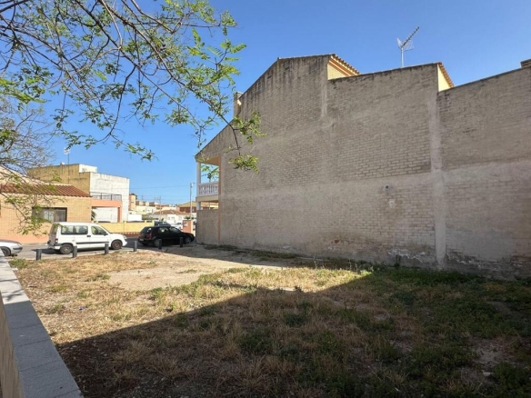 Imagen 1 de Parcela céntrica en la Cava para construcción de casa