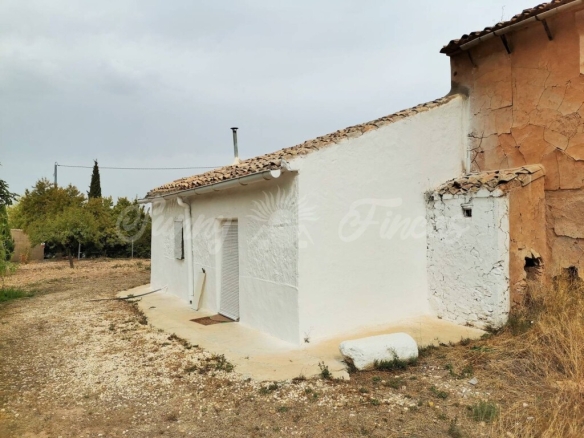 Imagen 2 de Casa de campo-Masía en Venta en Yecla Murcia