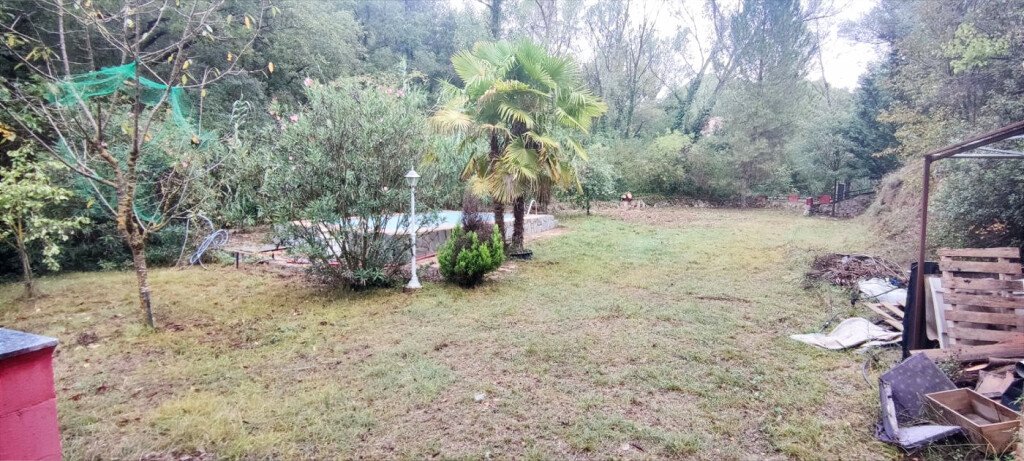 Imagen 3 de CASA CON PISCINA EN PLENA NATURALEZA EN ZONA CANET DE FALS