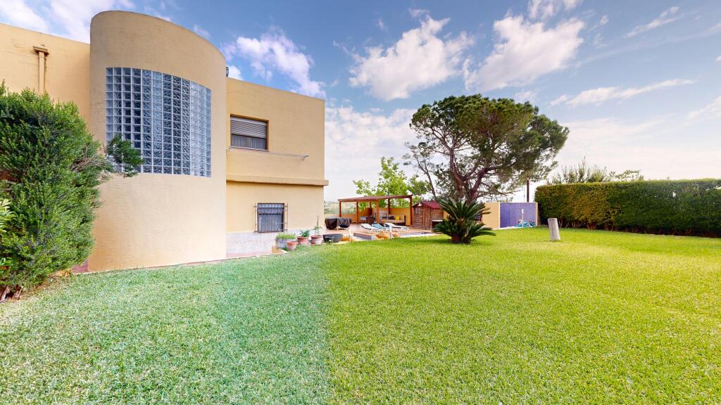 Imagen 2 de Casa-Chalet en Venta en Ribaroja De Turia Valencia