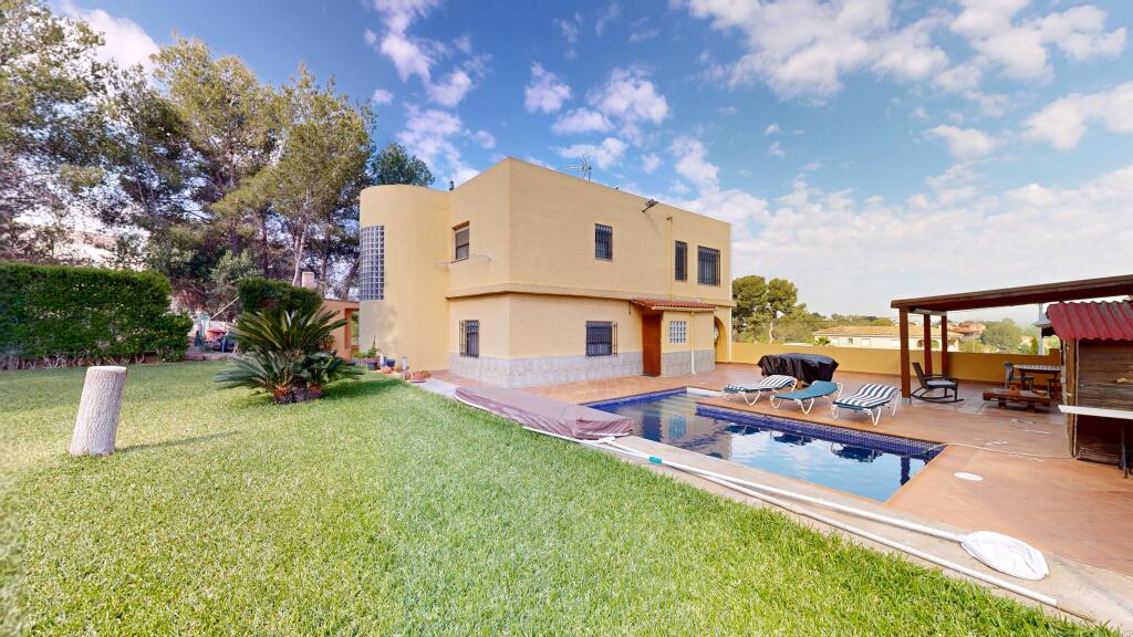Imagen 4 de Casa-Chalet en Venta en Ribaroja De Turia Valencia