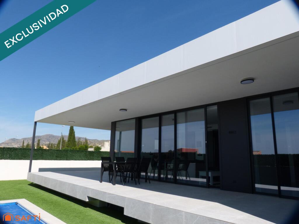 Imagen 4 de Impresionante villa de nueva construcción Fortuna