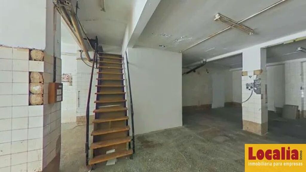 Imagen 4 de Súper precio en amplio local en Bilbao.