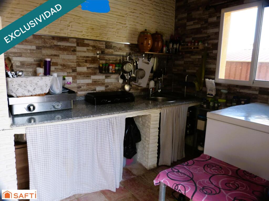 Imagen 2 de Espaciosa vivienda