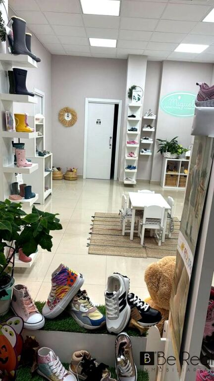 Imagen 3 de EXCEPCIONAL LOCAL COMERCIAL EN DON BENITO (BADAJOZ)
