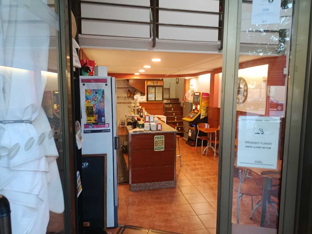 Imagen 2 de Local comercial en Alquiler en Tarragona Tarragona