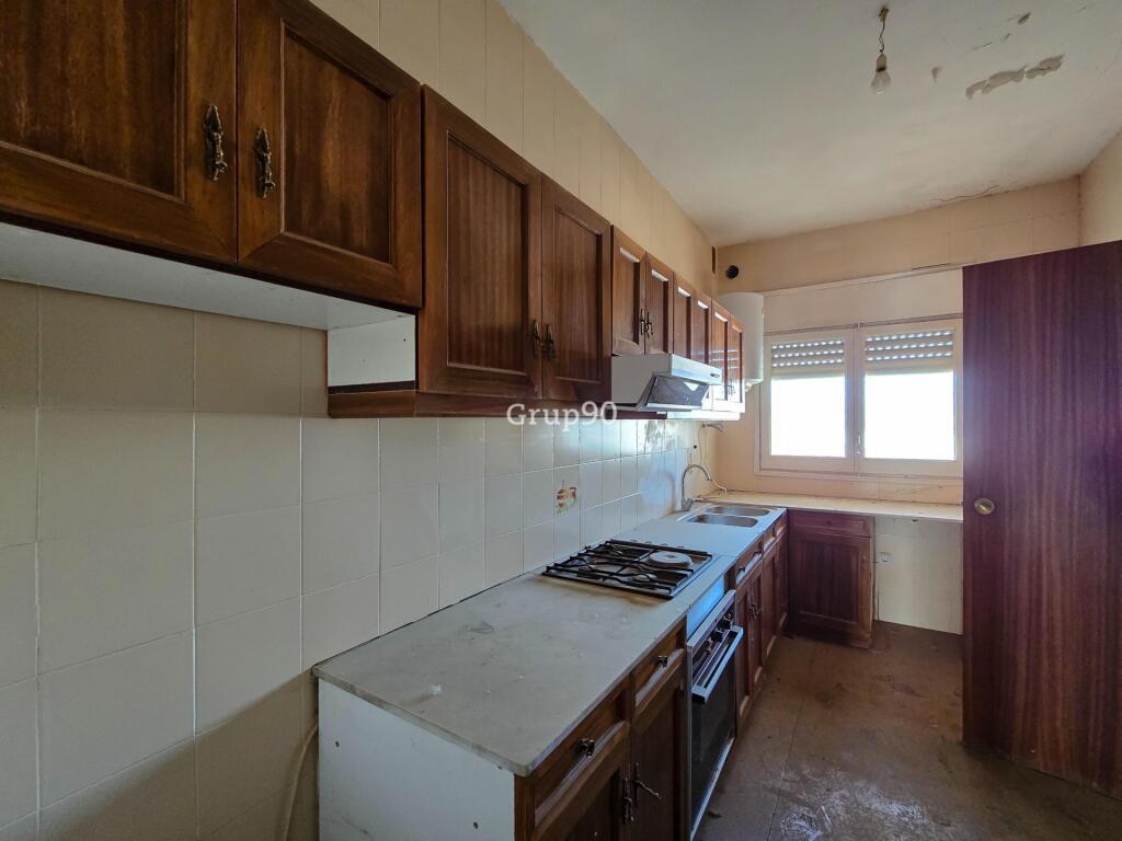 Imagen 4 de Oportunidad: Casa de 2 pisos con almacén