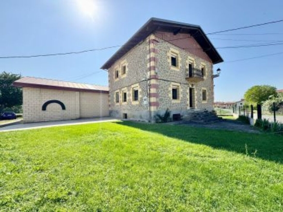 Imagen 3 de Casa de pueblo en Venta en Langarika Álava