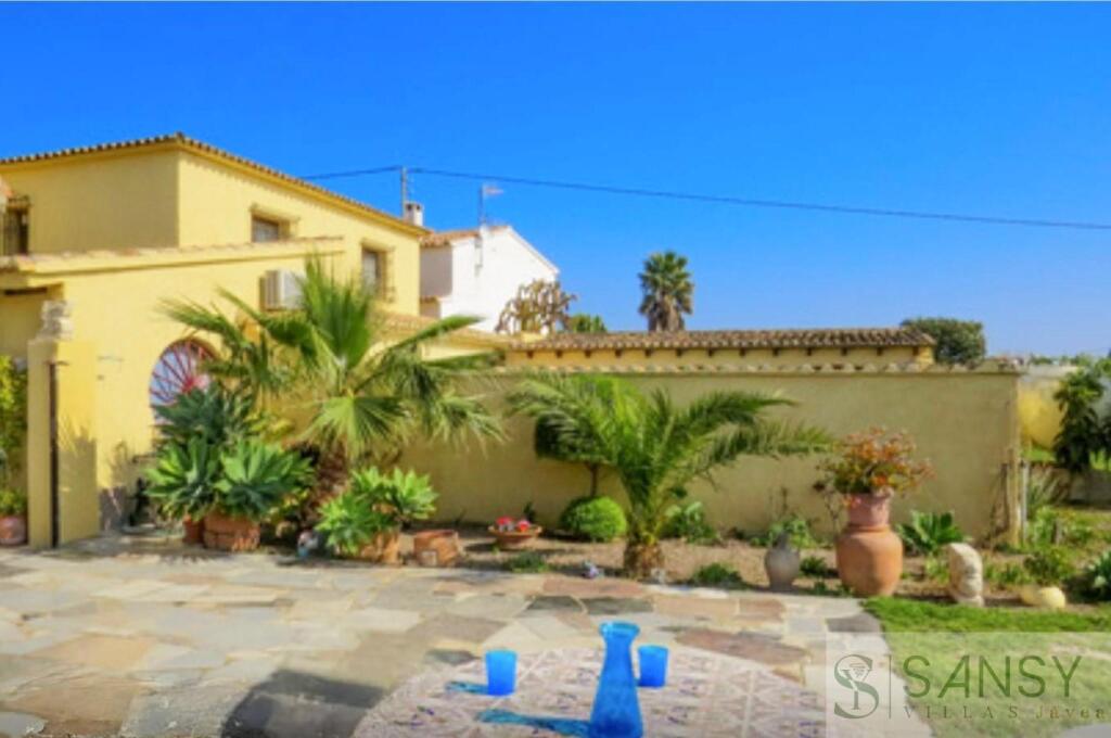 Imagen 2 de Casa-Chalet en Venta en Alicante Alicante