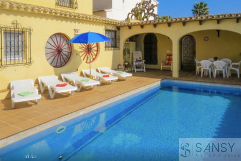 Imagen 4 de Casa-Chalet en Venta en Alicante Alicante