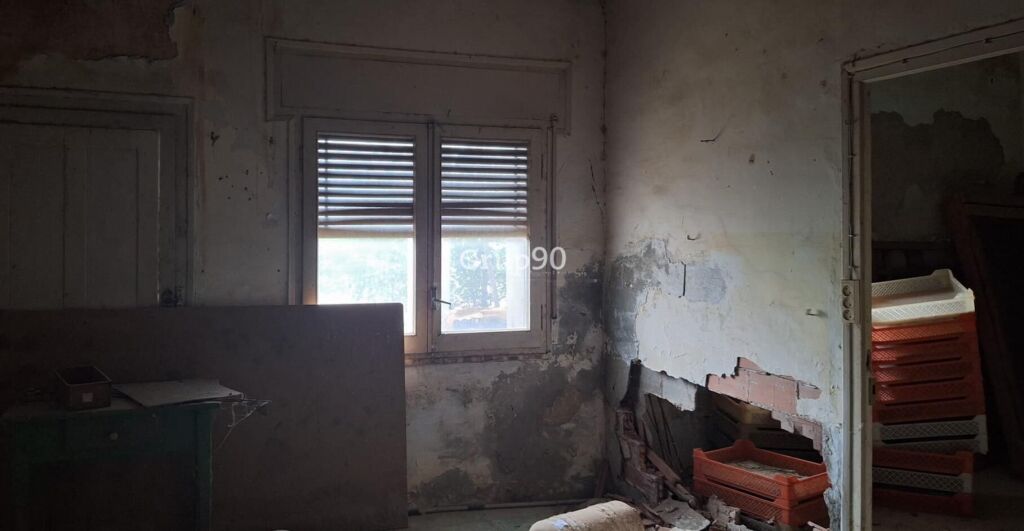 Imagen 3 de ? Oportunidad en Massalcoreig – Casa de Pueblo a Reformar
