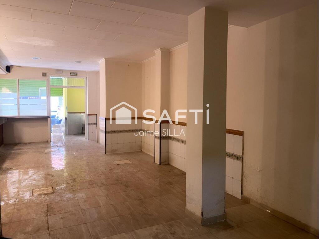 Imagen 2 de ¡Oportunidad única en el casco antiguo de Torrent!