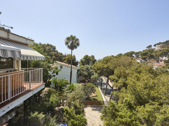 Imagen 1 de Casa-Chalet en Venta en Castelldefels Barcelona LES BOTIGUES DE SITGES