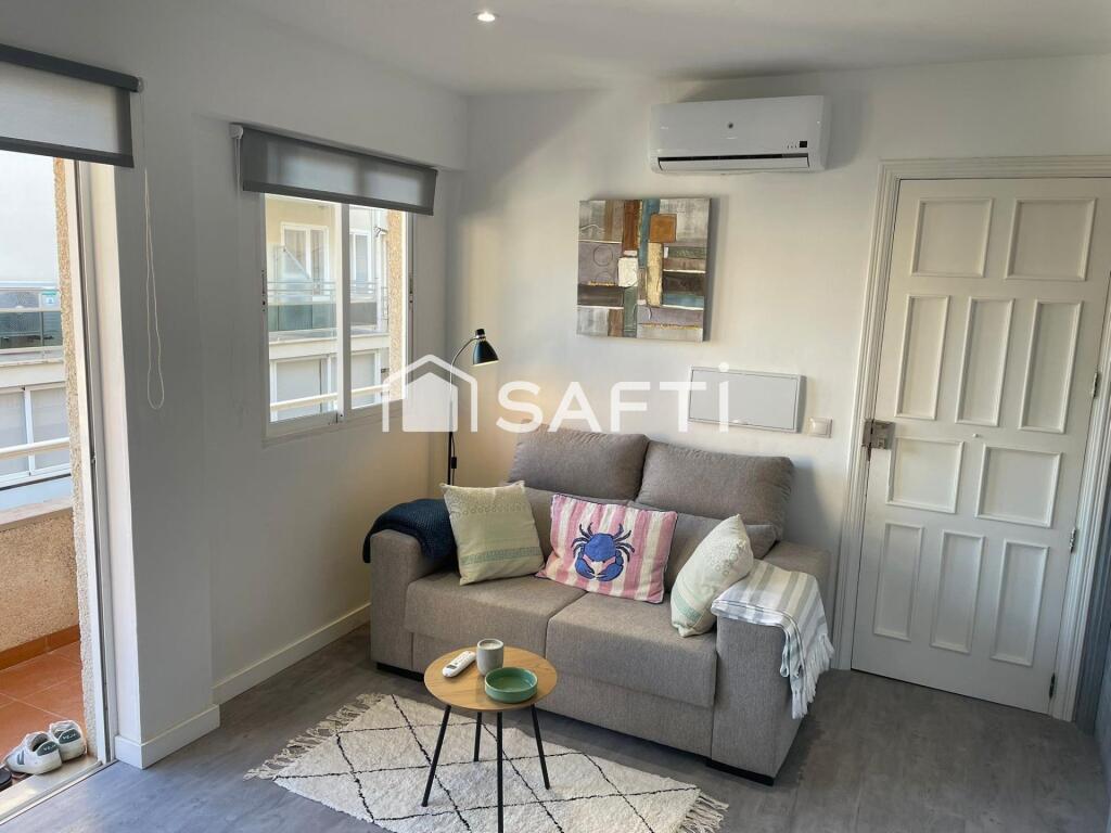 Imagen 2 de Pequeña Joya - Bonito Apartamento en S Illot Mallorca