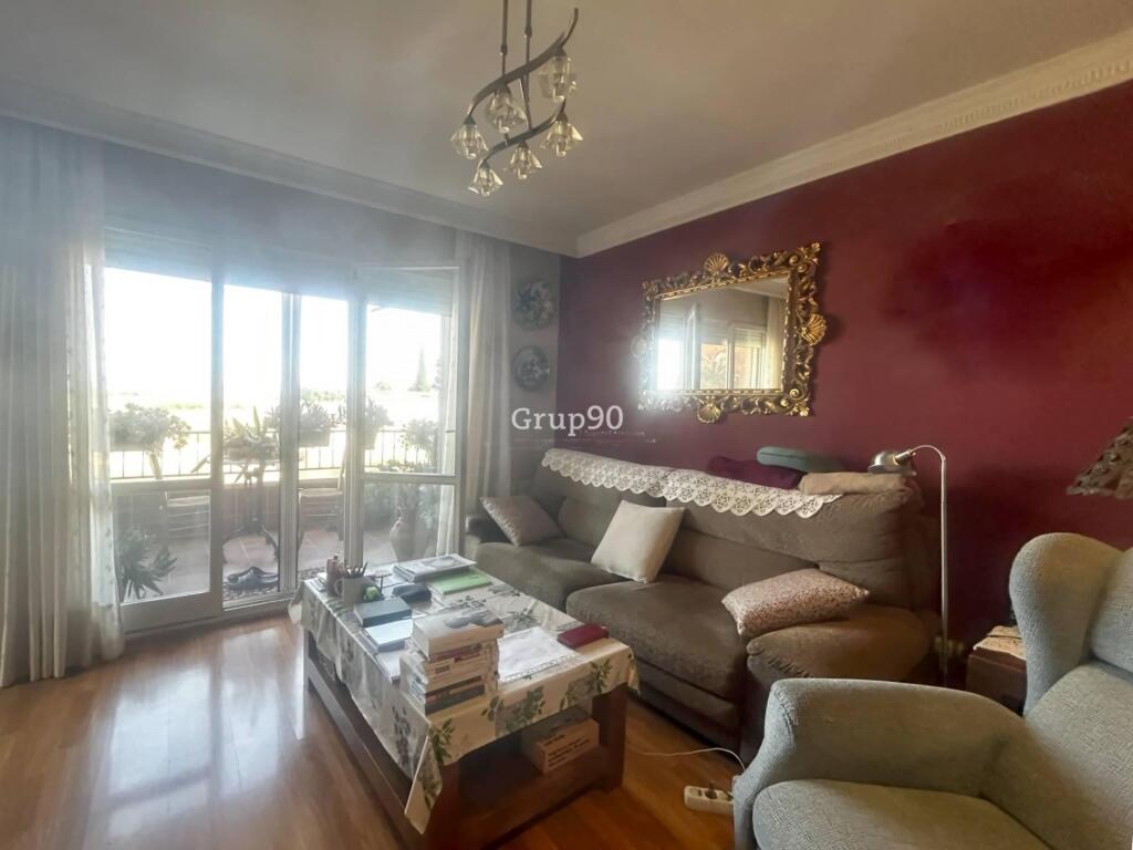 Imagen 4 de ¡Acogedor piso en venta en Albatàrrec!