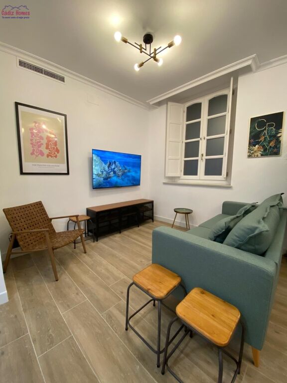 Imagen 2 de PRECIOSA VIVIENDA REFORMADA A ESCASOS METROS DE CALLE ANCHA