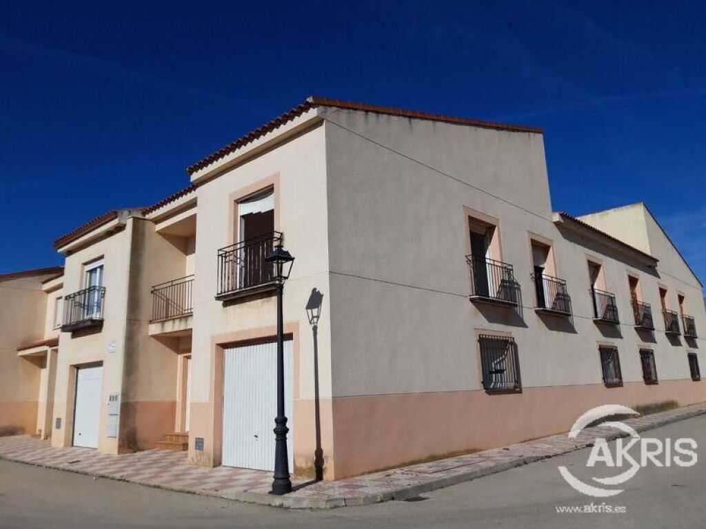 Imagen 4 de CHALET A REFORMAR EN VILLA DE Dº FADRIQUE
