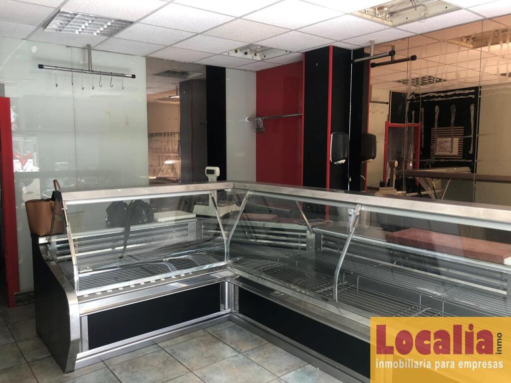 Imagen 4 de Carnicería equipada en alquiler en Torrelavega