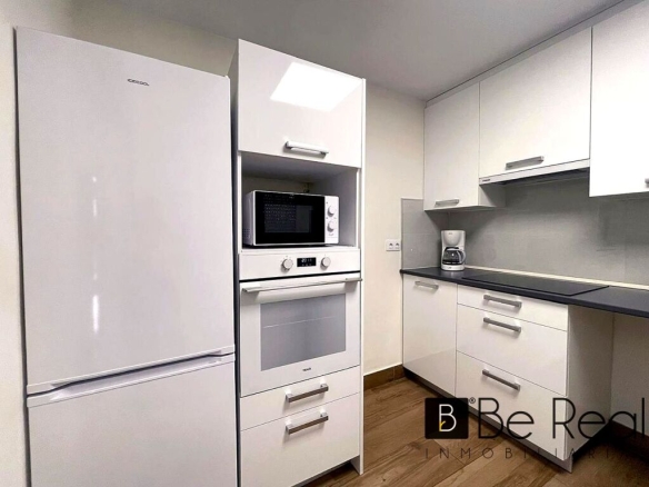 HABITACIONES A ESTRENAR CON GASTOS INCLUIDOS EN VILLANUEVA DE LA CAÑADA (MADRID).