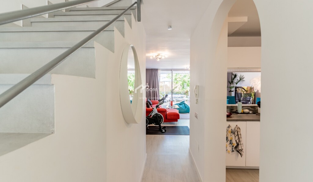 Imagen 2 de Casa de pueblo en Venta en Adeje Santa Cruz de Tenerife