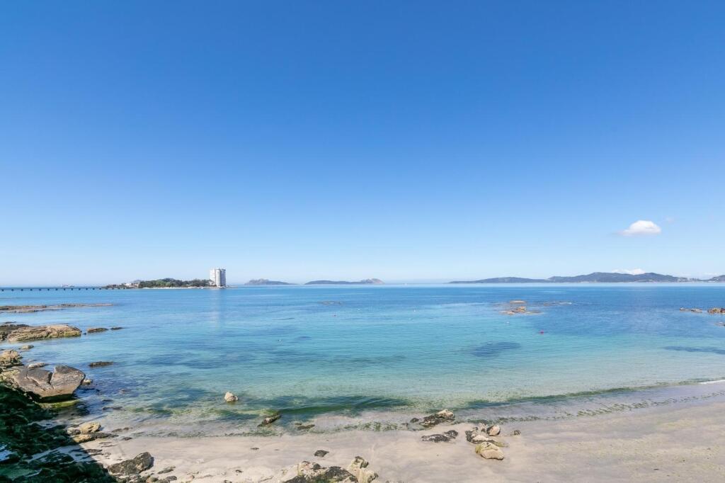 Imagen 2 de Casa-Chalet en Venta en Vigo Pontevedra
