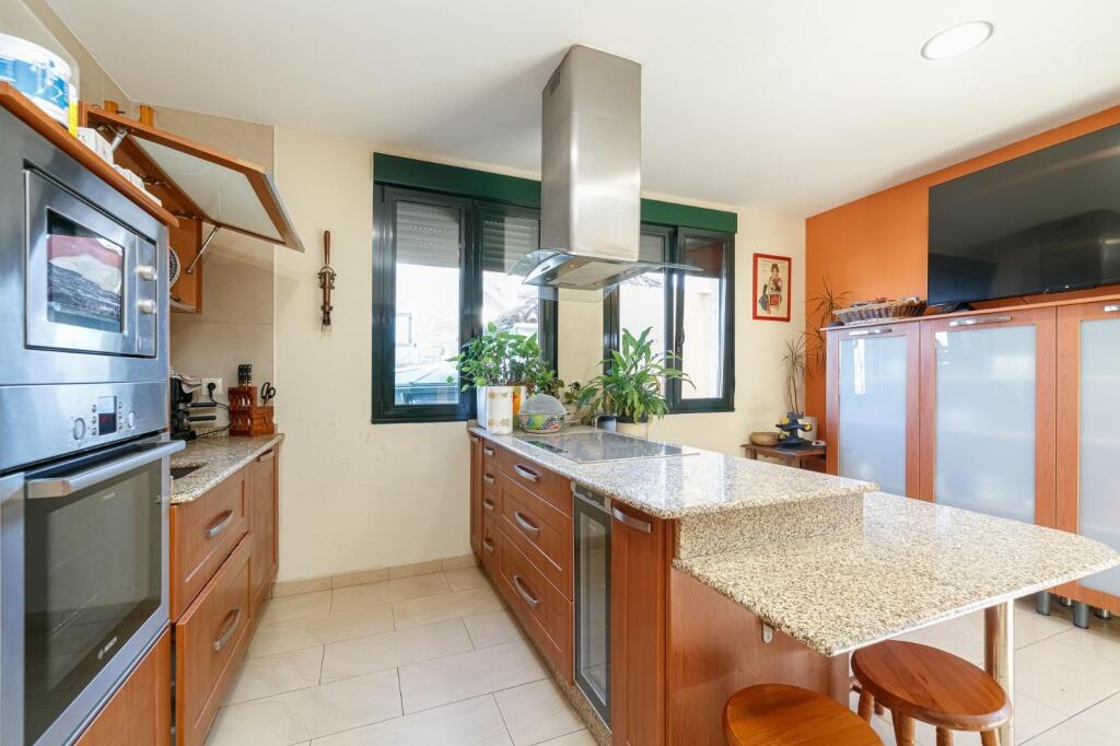 Imagen 4 de Casa-Chalet en Venta en Vigo Pontevedra