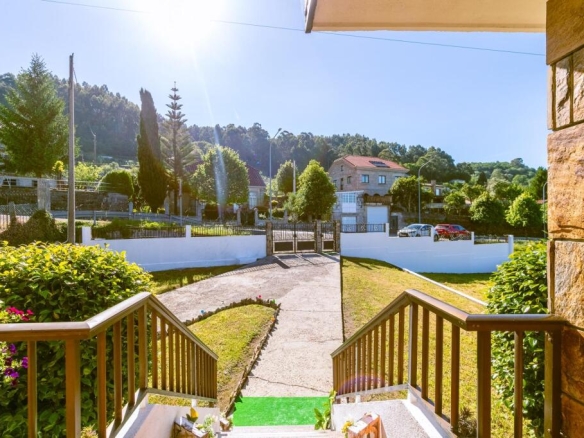 Imagen 3 de Casa o Chalet Independiente en A Hermida (Covelo)