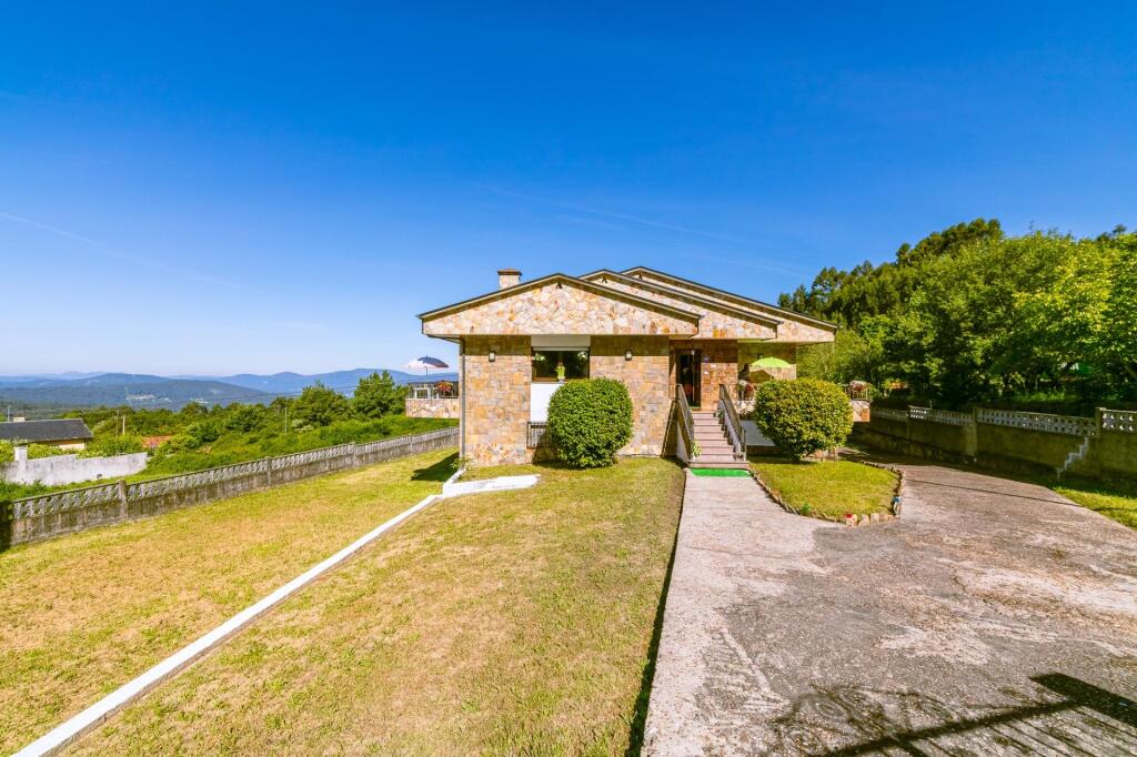 Imagen 4 de Casa o Chalet Independiente en A Hermida (Covelo)
