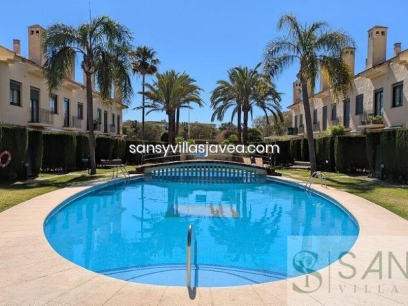 Imagen 1 de Casa-Chalet en Venta en Javea/Xabia Alicante